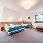 Dworek Nad Białką Apartamenty-pokoje-białka Tatrzańska-czarna Góra *