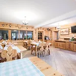 Dworek Nad Białką Apartamenty-pokoje-białka Tatrzańska-czarna Góra Aldeamento Turístico *