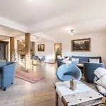 Dworek Nad Białką Apartamenty-pokoje-białka Tatrzańska-czarna Góra * Czarna Góra