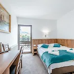 Dworek Nad Białką Apartamenty-pokoje-białka Tatrzańska-czarna Góra *