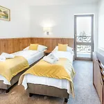 Dworek Nad Białką Apartamenty-pokoje-białka Tatrzańska-czarna Góra * Czarna Góra