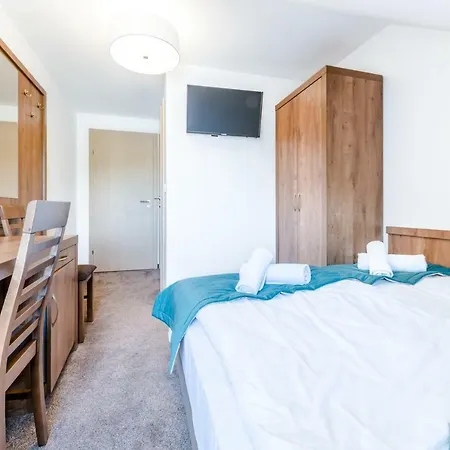 Dworek Nad Bialka Apartamenty-pokoje-bialka Tatrzanska-czarna Gora * Czarna Góra