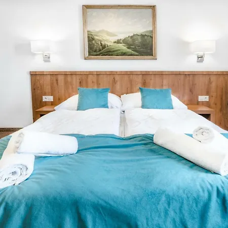 Holiday park Dworek Nad Bialka Apartamenty-pokoje-bialka Tatrzanska-czarna Gora Czarna Gora