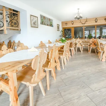 Dworek Nad Bialka Apartamenty-pokoje-bialka Tatrzanska-czarna Gora *