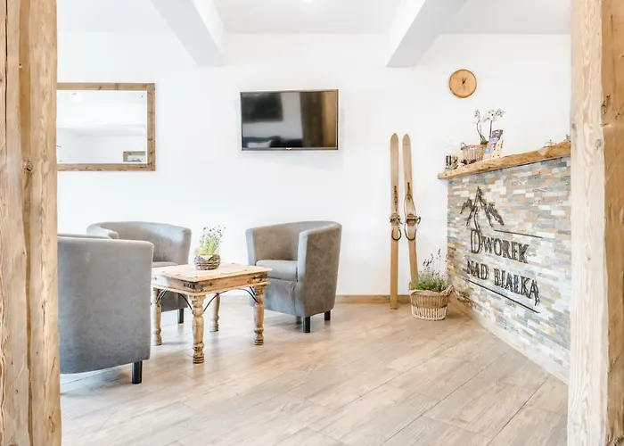 Dworek Nad Bialka Apartamenty-pokoje-bialka Tatrzanska-czarna Gora Village de vacances Czarna Góra